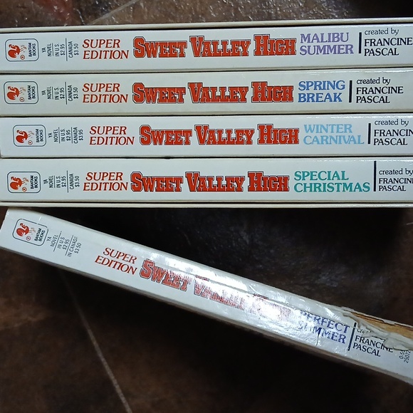 Sweet Valley High-Super Edition - Picture 2 of 3